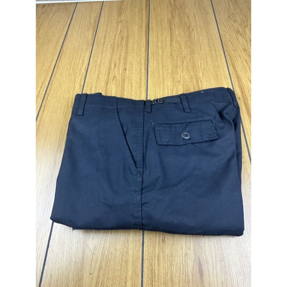 VF Imagewear Men's Cargo Pants Black M/  33 Waist Length  TA22912 NWOT - Picture 1 of 16
